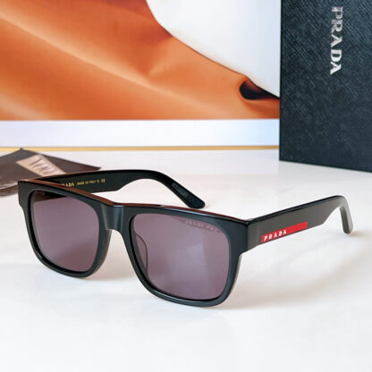 Prada fashion trend sunglasses - Image 4