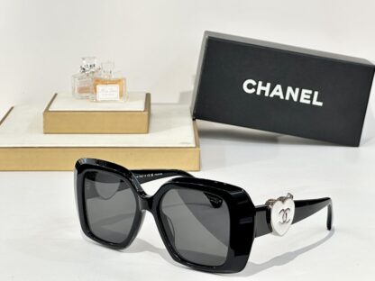 Chanel Fashion Sunglasses - Image 5