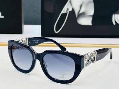 Chanel Fashion Sunglasses - Image 5