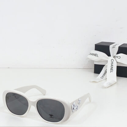 Chanel Fashion Sunglasses - Image 5