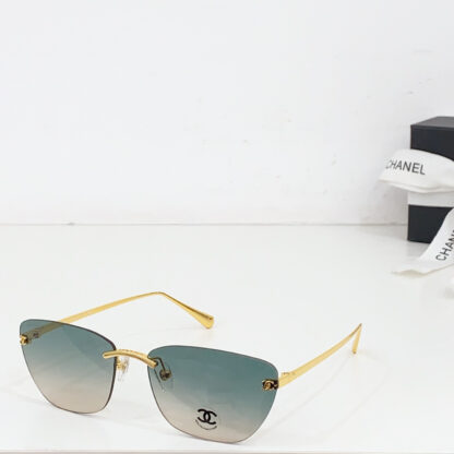 Chanel Fashion Sunglasses - Image 5