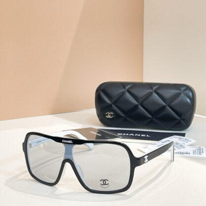 Chanel Fashion Sunglasses - Image 5