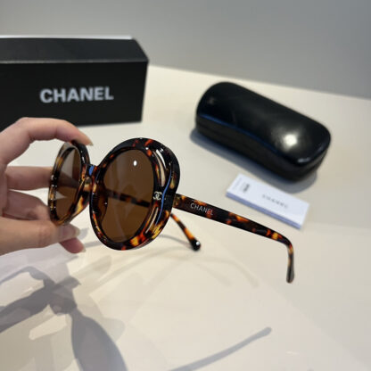 Chanel Fashion Sunglasses - Image 5