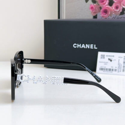 Chanel Fashion Sunglasses - Image 4