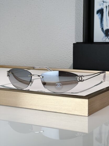 Chanel Fashion Sunglasses - Image 5