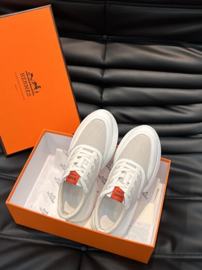 Hermès men's off-white soft and comfortable casual sports shoes - Image 4