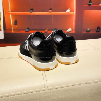 Hermès France Paris catwalk model black and gray classic casual shoes - Image 4