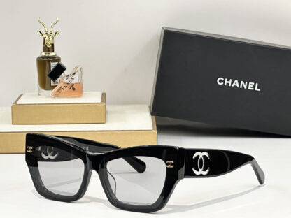 Chanel Fashion Sunglasses - Image 5
