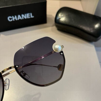 Chanel Fashion Sunglasses - Image 5