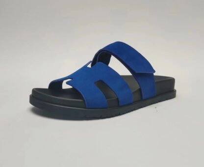 Hermès Couple's Dark Blue Braided Slippers - Image 4
