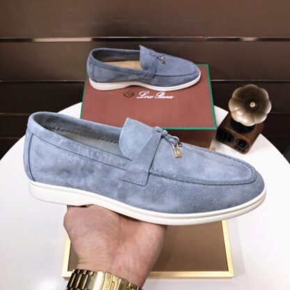 Hermès grey-blue couple's high-end classic loafers - Image 4