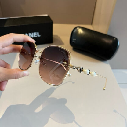 Chanel Fashion Sunglasses - Image 5