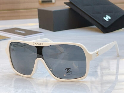 Chanel Fashion Sunglasses - Image 5