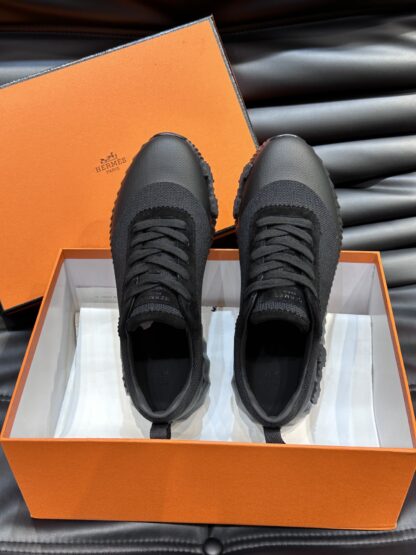 Hermès men's black versatile casual sneakers - Image 4