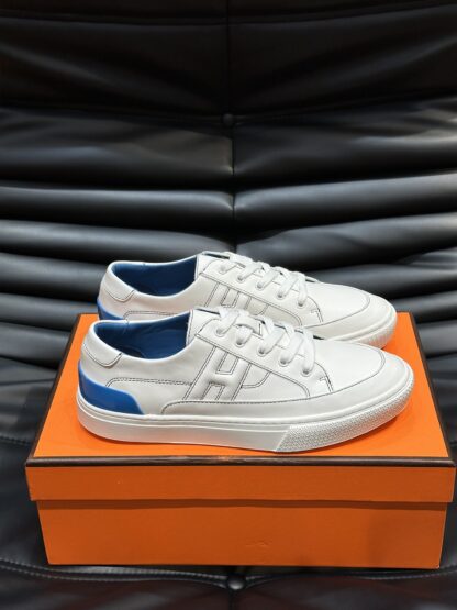 Hermes Men's White Blue Comfort Low-top Casual Sneakers - Image 4