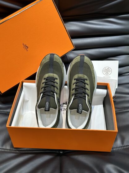 Hermes high-end men's dark green round toe fashion casual sports shoes - Image 4