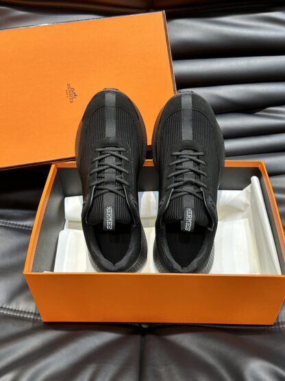 Hermes men's black breathable fashion casual sports shoes - Image 4