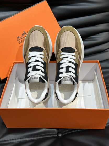 Hermes men's thick-soled apricot brown fashion casual sports shoes - Image 4