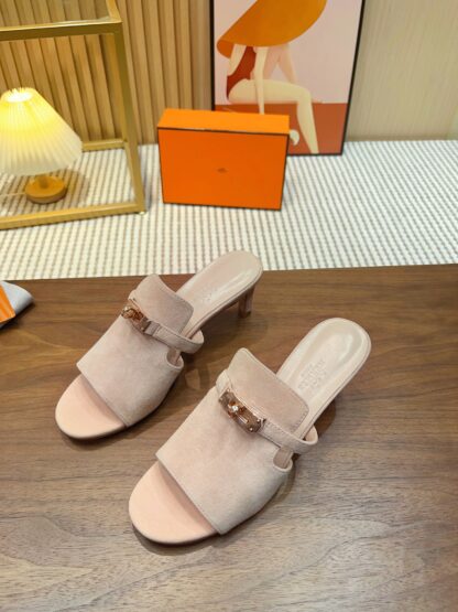 Hermès Grey Apricot Handmade Stiletto Sandals - Image 4