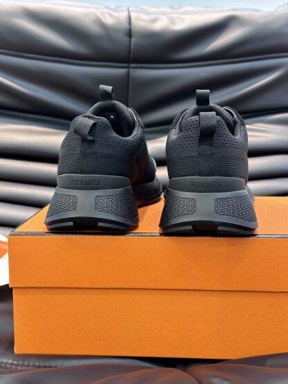 Hermes men's black comfortable breathable simple casual sports shoes - Image 4