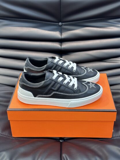 Hermes men's comfortable cowhide black and white low-top casual sneakers - Image 4