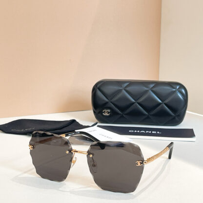 Chanel Fashion Sunglasses - Image 5