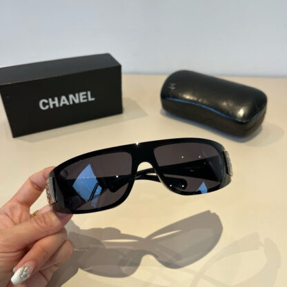 Chanel Fashion Sunglasses - Image 5