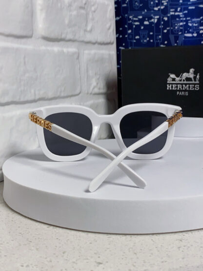 Hermès Retro Square Slimming Women's Sunglasses - Image 3
