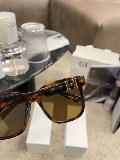Hermes Fashion Sunglasses - Image 4