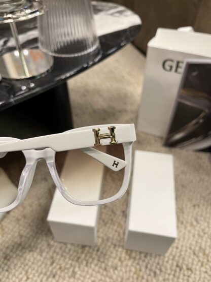Hermes Fashion Sunglasses - Image 4