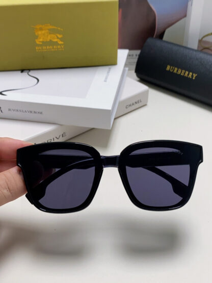BURBERRY Fashion Temperament Sunglasses - Image 5