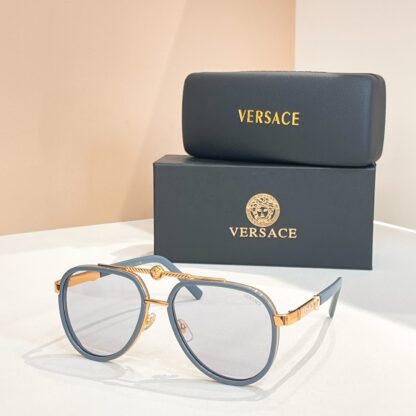 Versace fashion trend sunglasses - Image 4