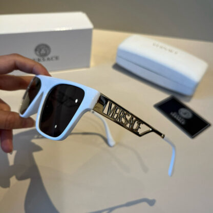 Versace fashion trend sunglasses - Image 4
