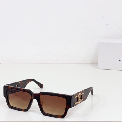 Versace fashion trend sunglasses - Image 4