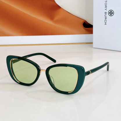 Versace fashion trend sunglasses - Image 4