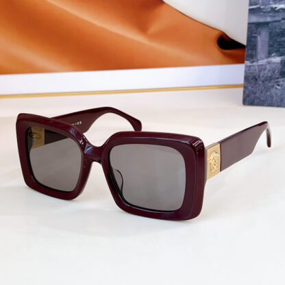 Versace fashion trend sunglasses - Image 4