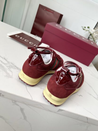 Gucci removable and adjustable ankle strap sneakers - Image 4
