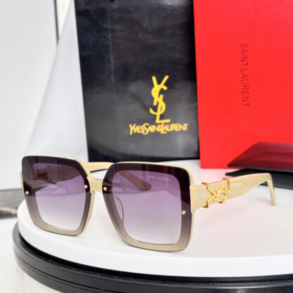 Yves Saint Laurent fashion sunglasses - Image 4