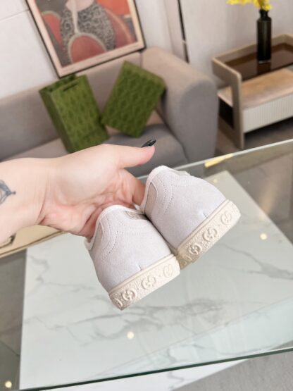 Gucci low-top casual sneakers - Image 5