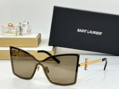 Yves Saint Laurent fashion sunglasses - Image 4