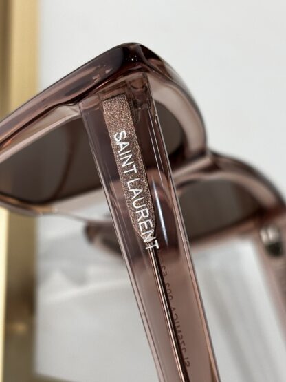 Yves Saint Laurent fashion sunglasses - Image 4