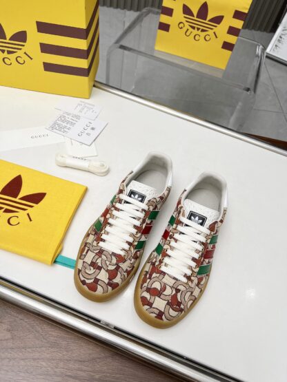 Gucci co-branded Dexter shoes - Image 4