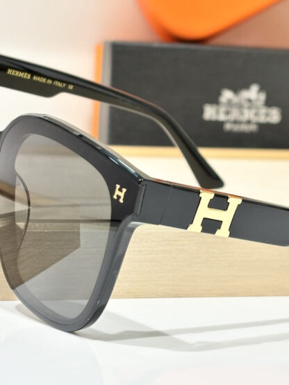 Hermes Fashion Sunglasses - Image 4