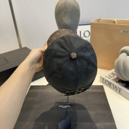 Louis Vuitton GET READY Haute Couture Hat - Image 4