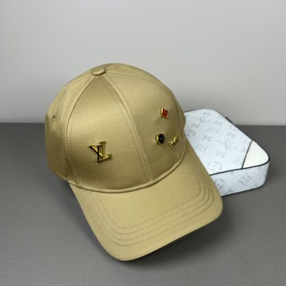 Louis Vuitton versatile fashion baseball cap - Image 4