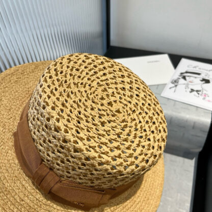 Dior raffia flat hat with bow - Image 5