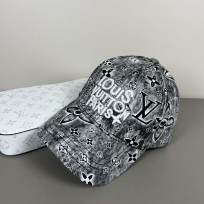 Louis Vuitton Baseball Cap - Image 4