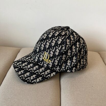 Dior simple and versatile fashion baseball cap - Image 5