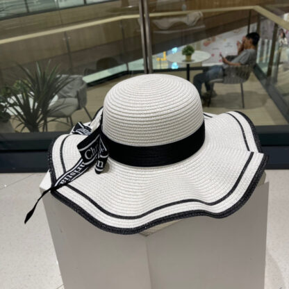 Dior exquisite bow sun hat - Image 4