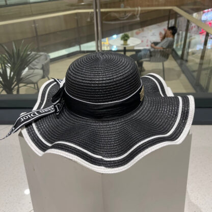 Dior exquisite bow sun hat - Image 5